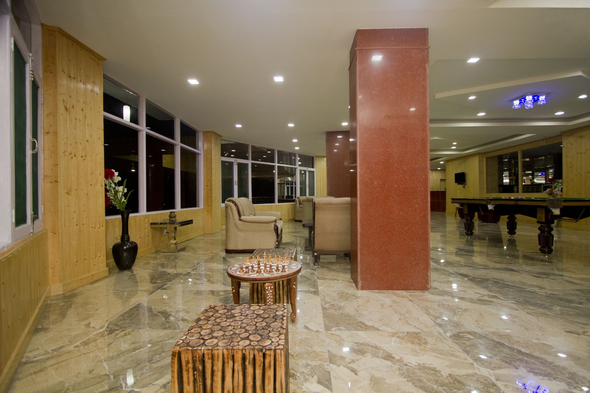Adb Rooms Snow Touch Resort Manāli Екстериор снимка